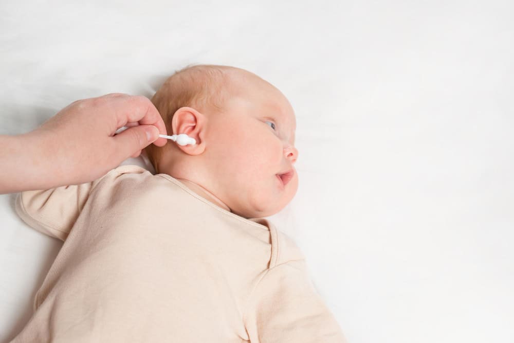 التهاب الاذن الوسطى عند الرضع